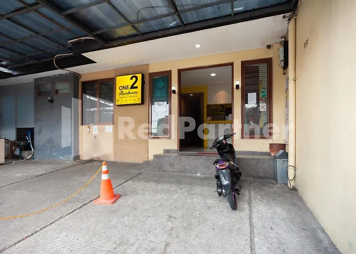 One 2 Residence Near Slipi Jaya Mall Mitra Reddoorz